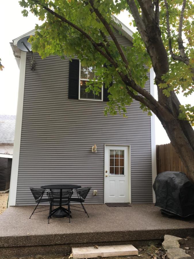 Villa Downtown Abode In The Heart Of The Bourbon Trail à Lebanon Extérieur photo